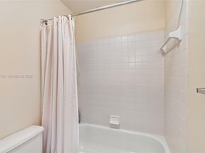 30 Windsor Lane, Palm Beach Gardens FL 33418