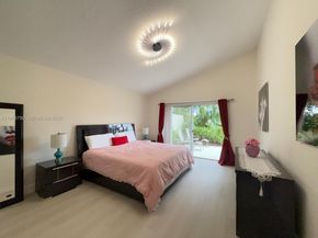 30 Windsor Lane, Palm Beach Gardens FL 33418