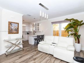 12995 SW 133rd St, Miami FL 33186