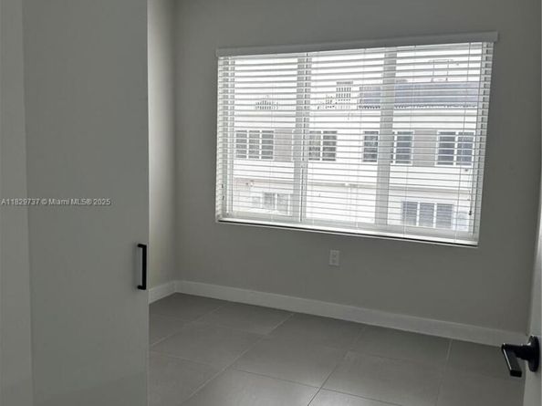 25767 SW 144th Ave, Homestead FL 33032
