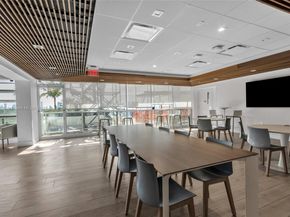 1800 Sunset Harbour Dr 1003, Miami Beach FL 33139