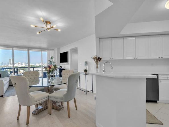 1800 Sunset Harbour Dr 1003, Miami Beach FL 33139