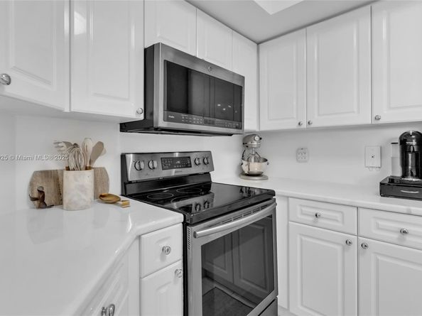 1800 Sunset Harbour Dr 1003, Miami Beach FL 33139