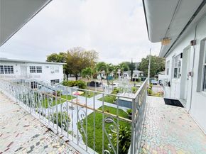 555 SW 16th Ave 11, Miami FL 33135