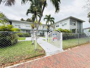 555 SW 16th Ave 11, Miami FL 33135