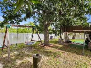 1000 NW 23rd Ter, Pompano Beach FL 33069