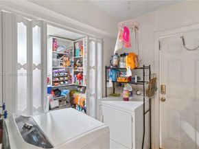 1000 NW 23rd Ter, Pompano Beach FL 33069