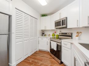 6292 NW 186th St 107, Hialeah FL 33015