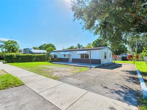 6130 SW 32nd St, Miramar FL 33023