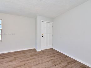 6130 SW 32nd St, Miramar FL 33023