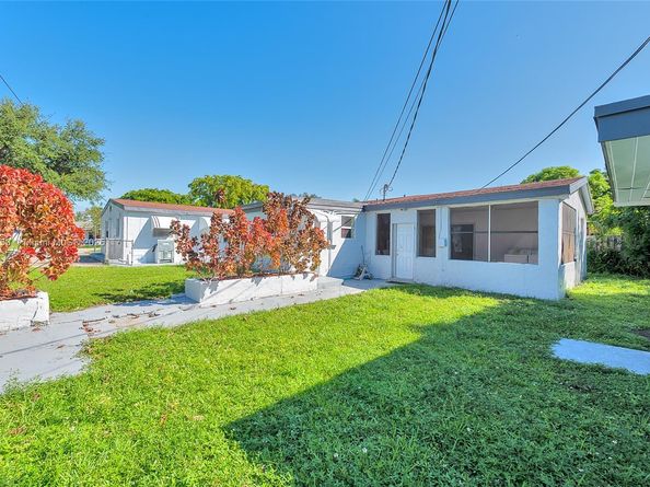 6130 SW 32nd St, Miramar FL 33023