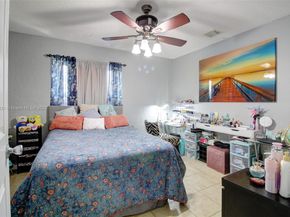960 SW 83rd Ave, North Lauderdale FL 33068