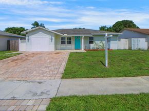 960 SW 83rd Ave, North Lauderdale FL 33068