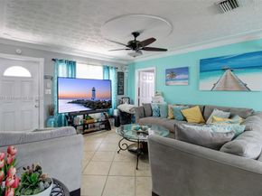 960 SW 83rd Ave, North Lauderdale FL 33068