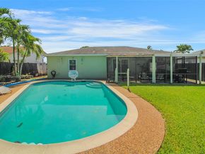 960 SW 83rd Ave, North Lauderdale FL 33068