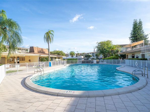 16900 NE 14th Ave 201, North Miami Beach FL 33162
