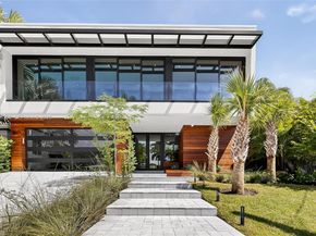 620 Solar Isle Dr, Fort Lauderdale FL 33301