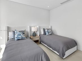 620 Solar Isle Dr, Fort Lauderdale FL 33301