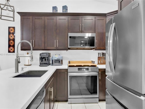 15555 SW 57th Ter, Miami FL 33193