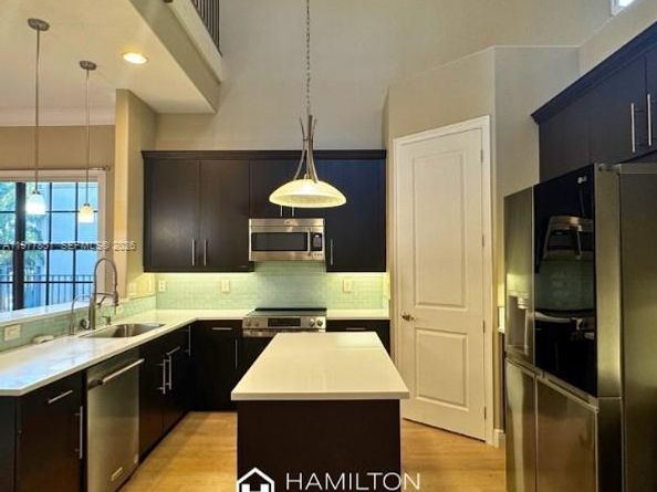 7573 NW 113th Ave, Parkland FL 33076