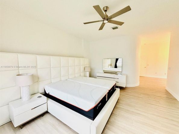 5044 SW 164th Ave, Miramar FL 33027