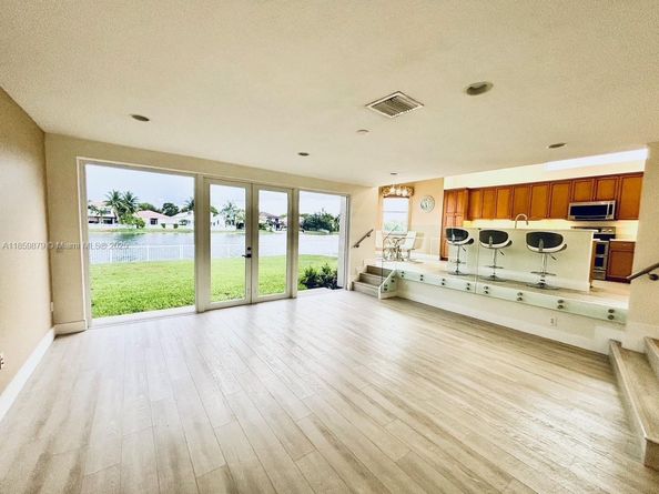 5044 SW 164th Ave, Miramar FL 33027