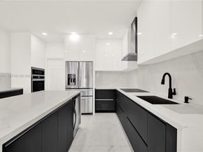 9243 SW 227th Ter, Cutler Bay FL 33190