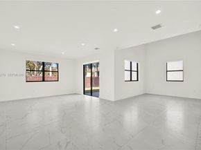 9243 SW 227th Ter, Cutler Bay FL 33190