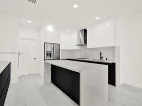 9243 SW 227th Ter, Cutler Bay FL 33190