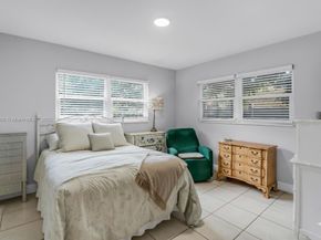 312 NW 35th St, Oakland Park FL 33309