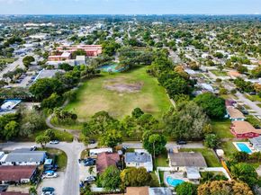 1240 SW 32nd Ave, Fort Lauderdale FL 33312