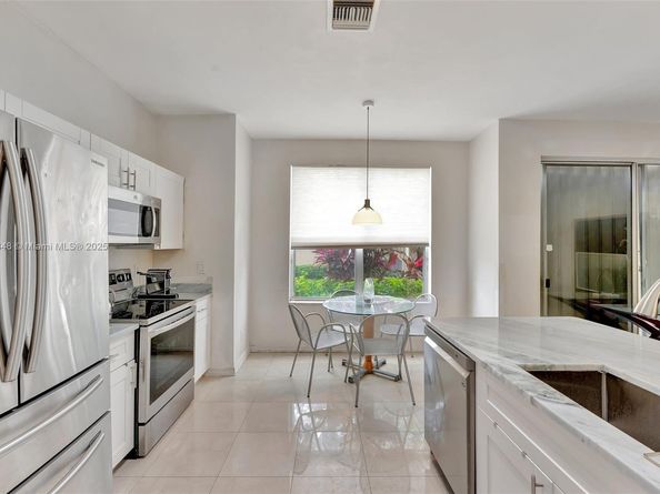16103 Opal Creek Dr, Weston FL 33331