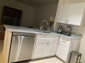 16103 Opal Creek Dr, Weston FL 33331