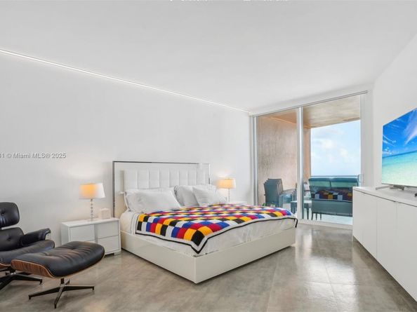300 S Pointe Dr 3502, Miami Beach FL 33139