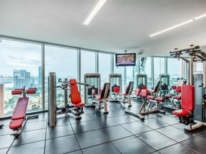 300 S Pointe Dr 3502, Miami Beach FL 33139
