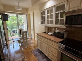 3700 Island Blvd C203, Aventura FL 33160