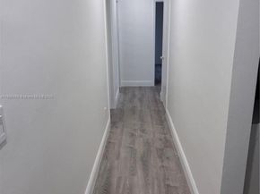 7321 Allen Dr, Hollywood FL 33024