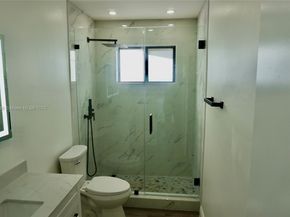 7321 Allen Dr, Hollywood FL 33024