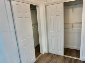 7321 Allen Dr, Hollywood FL 33024