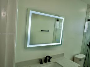 7321 Allen Dr, Hollywood FL 33024