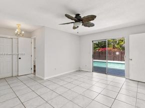 7321 Allen Dr, Hollywood FL 33024