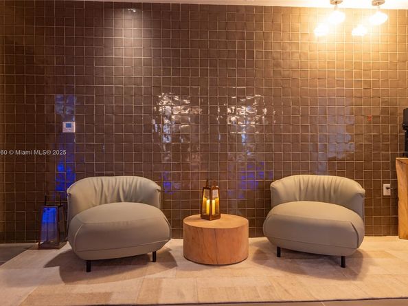 159 NE 6th St 3209, Miami FL 33132