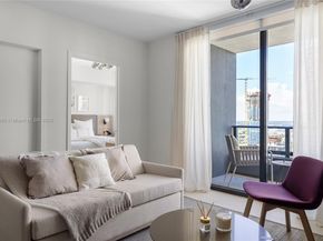 159 NE 6th St 3209, Miami FL 33132