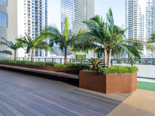 159 NE 6th St 3209, Miami FL 33132