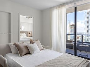 159 NE 6th St 3209, Miami FL 33132