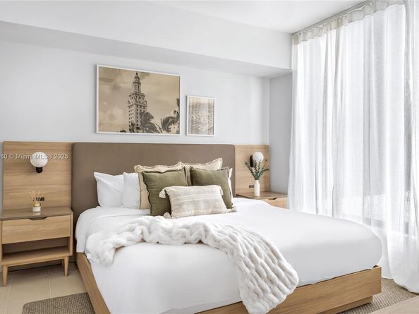 159 NE 6th St 3209, Miami FL 33132