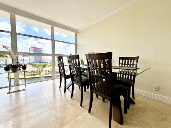 200 Leslie Dr 1122, Hallandale Beach FL 33009