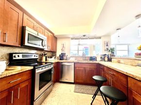 200 Leslie Dr 1122, Hallandale Beach FL 33009