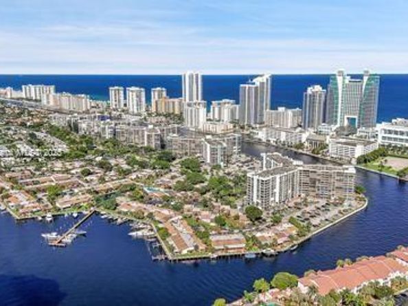 200 Leslie Dr 1122, Hallandale Beach FL 33009
