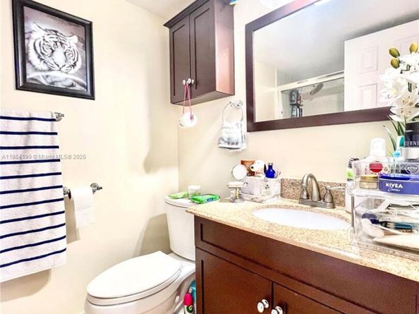 200 Leslie Dr 1122, Hallandale Beach FL 33009